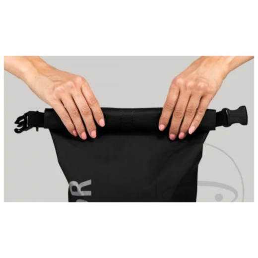 OUTDOORTASCHE 10 Liter für Fahrzeuge, Hama schwarz_0