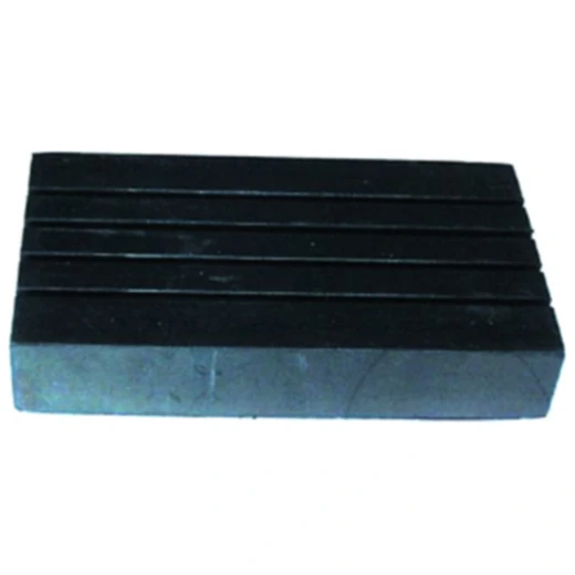 Gummiauflage für Motorräder ROMEICO ECK 151x82x28mm