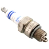 Zündkerze WR8BC+ Bosch Alternative: 7080732 passend für: Honda QR, ND, NCZ