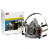 3M™ leichte Lackiermaske medium für Arbeiten