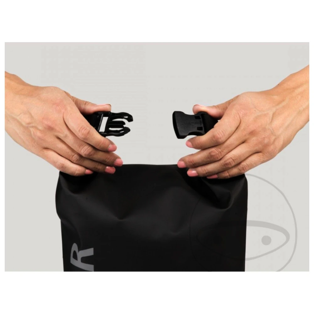 OUTDOORTASCHE 10 Liter für Fahrzeuge, Hama schwarz_1