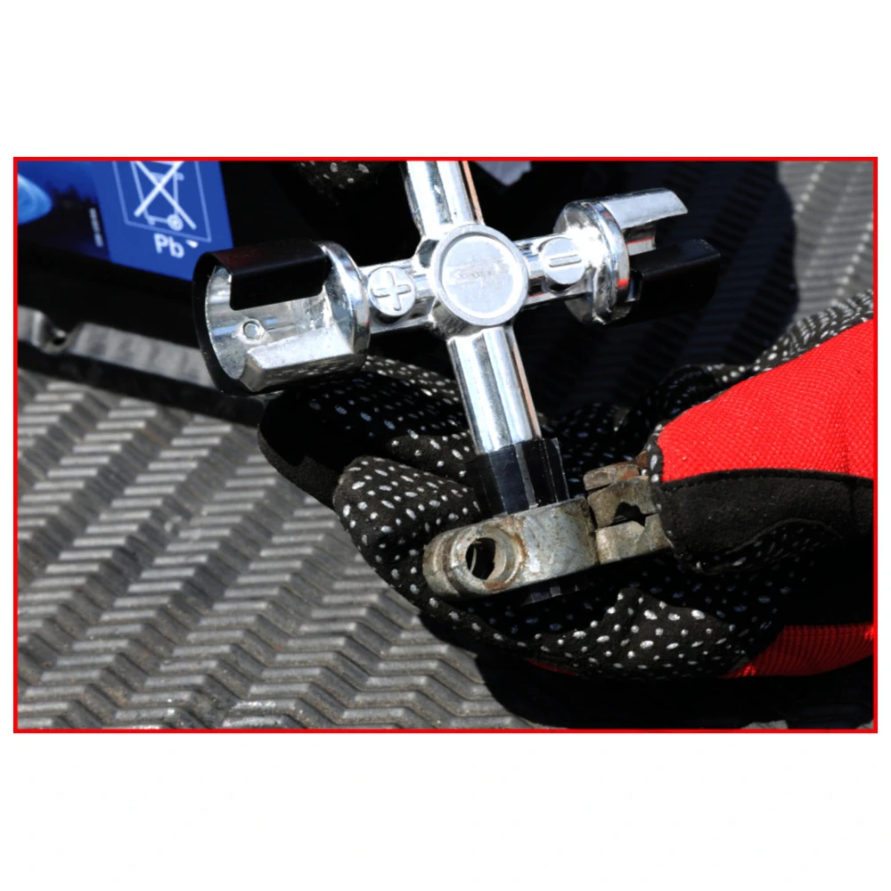 Batteriepolklemmen-Reiniger für Motorräder_0