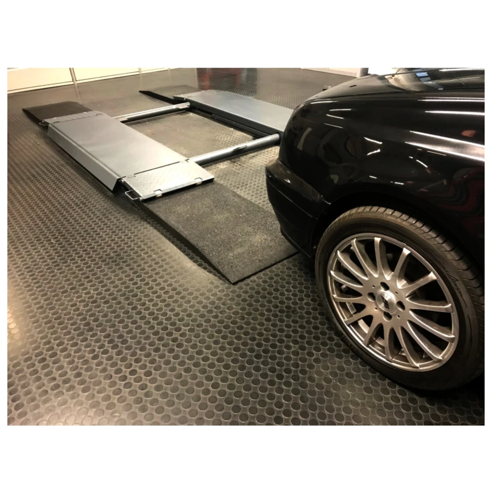 Mobile Sportwagenrampe für Sportfahrzeuge_2