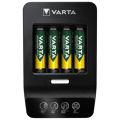 Akku Ladegerät LCD Ultra Fast Charger+ mit 4 AA 2100 mAh