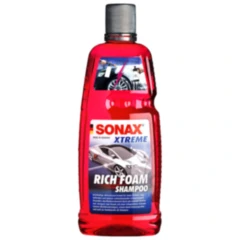 SONAX XTREME RichFoam Shampoo - Schaum-Shampoo für effektive Fahrzeugreinigung